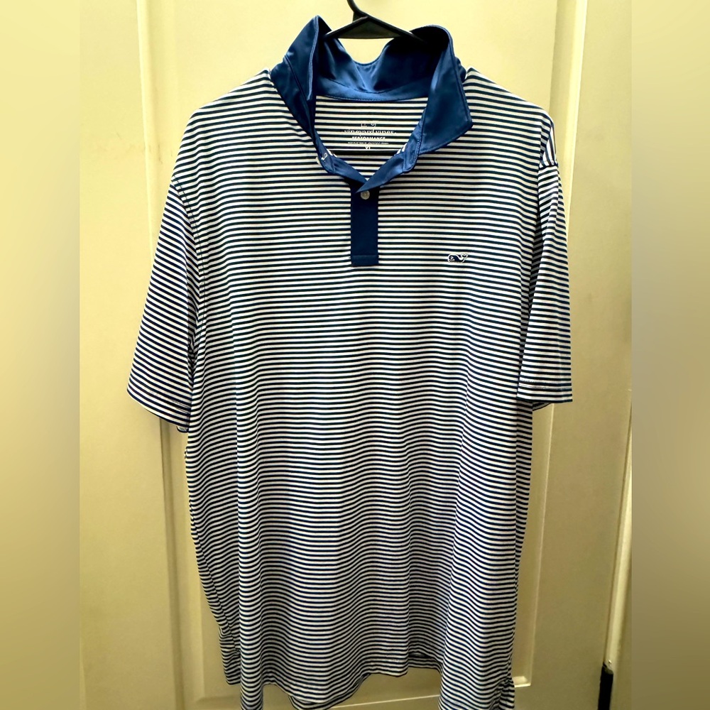 Vineyard Vines performance polo